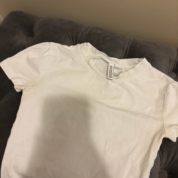 H&M white tee - Picture 1 of 1